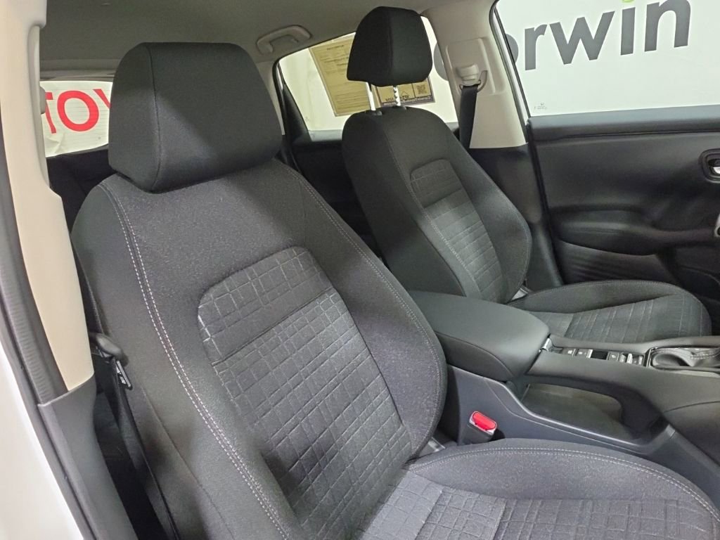 Used 2026 Honda HR-V LX image 14