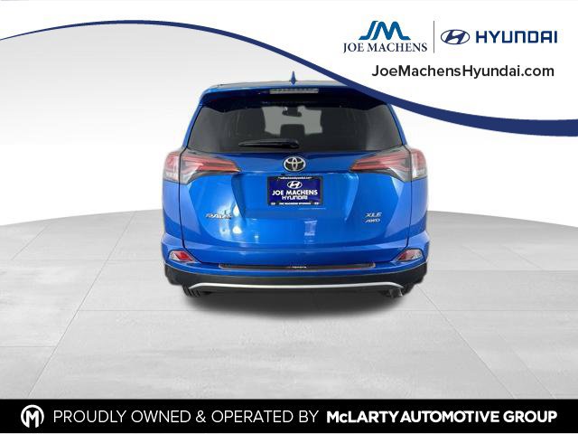 Used 2018 Toyota RAV4 XLE AWD/4WD image 6