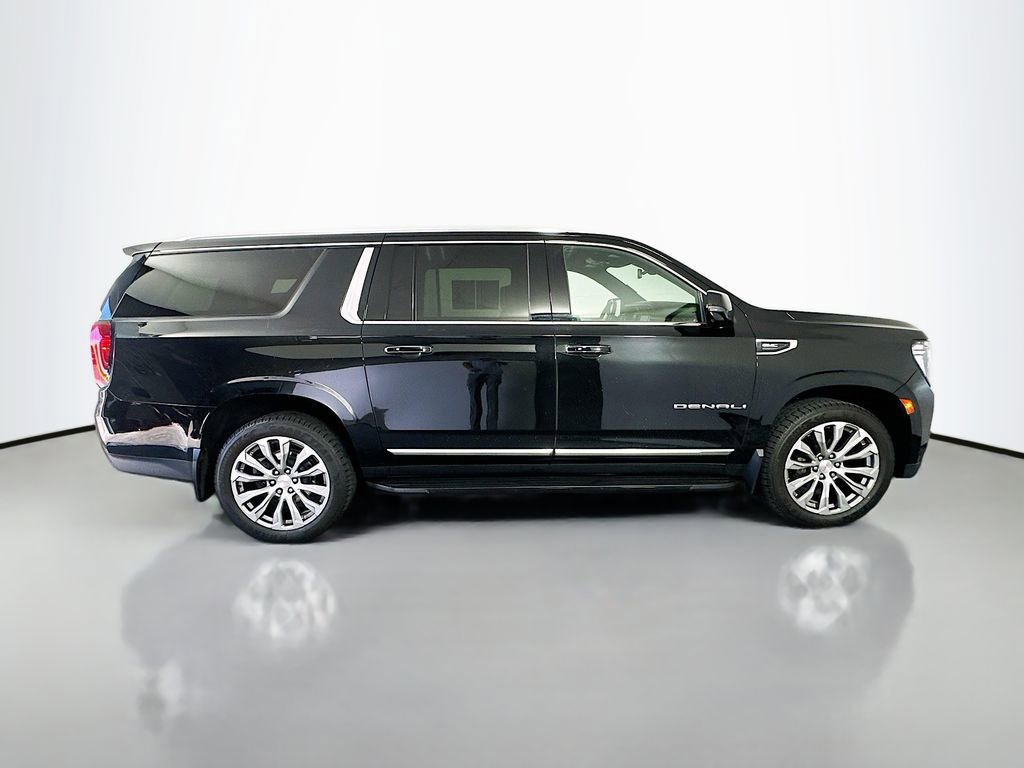 Used 2021 GMC Yukon XL Denali image 8