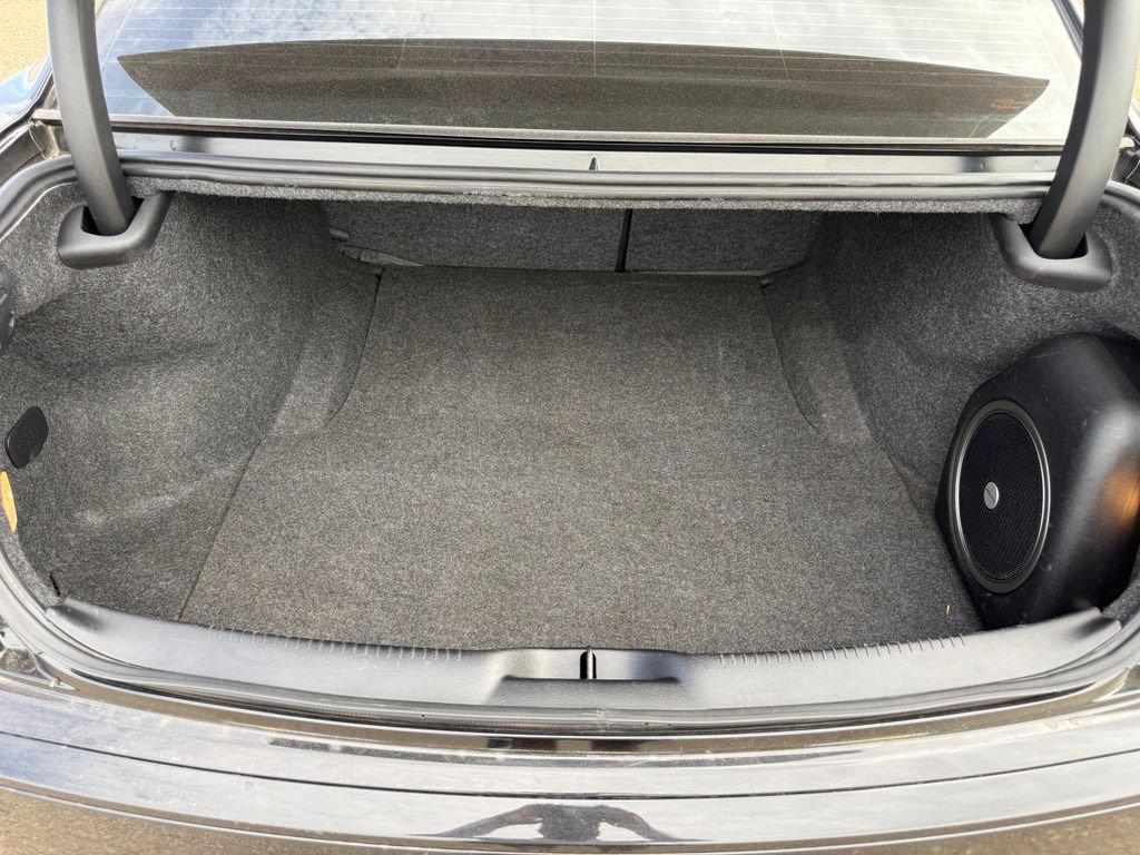 Used 2022 Chrysler 300 S RWD image 31
