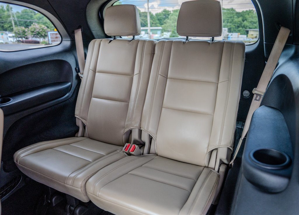 Used 2021 Dodge Durango SXT RWD image 29
