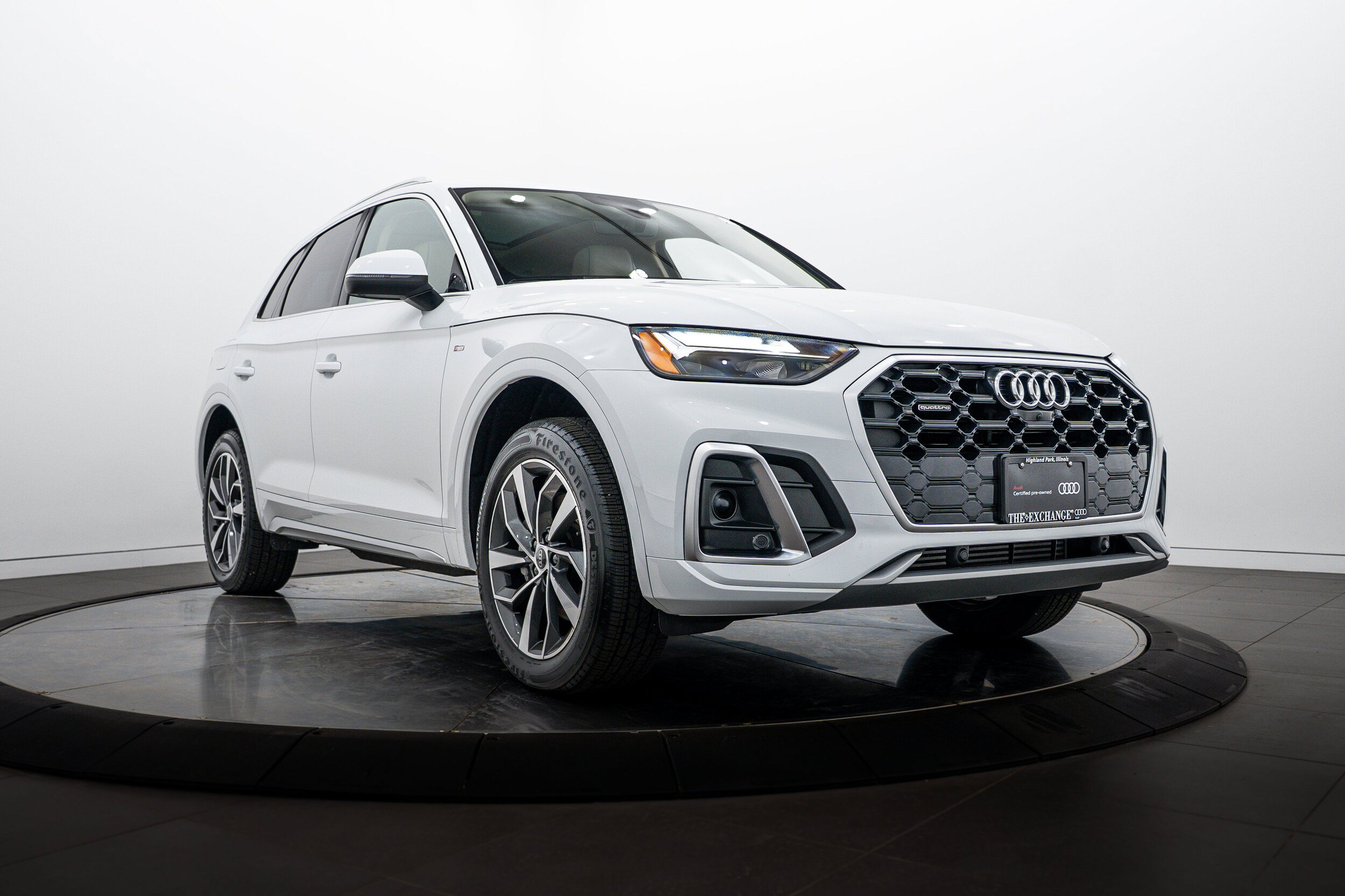 Certified 2024 Audi Q5 2.0T Premium Plus AWD/4WD image 1