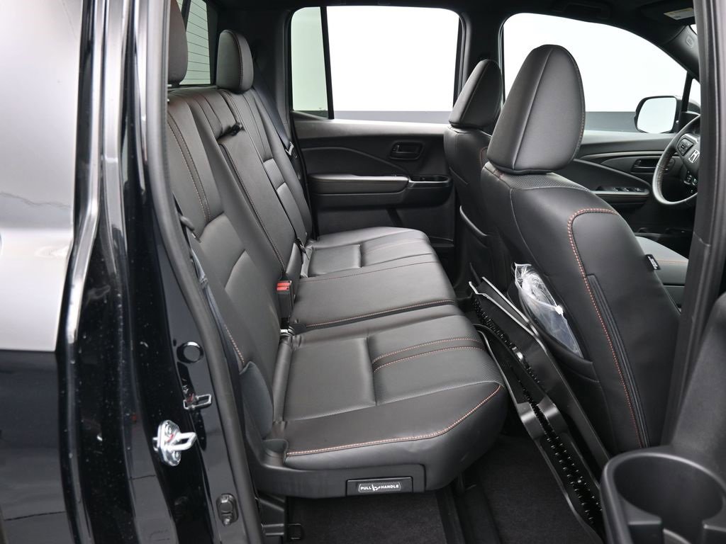Certified 2025 Honda Ridgeline TrailSport image 40