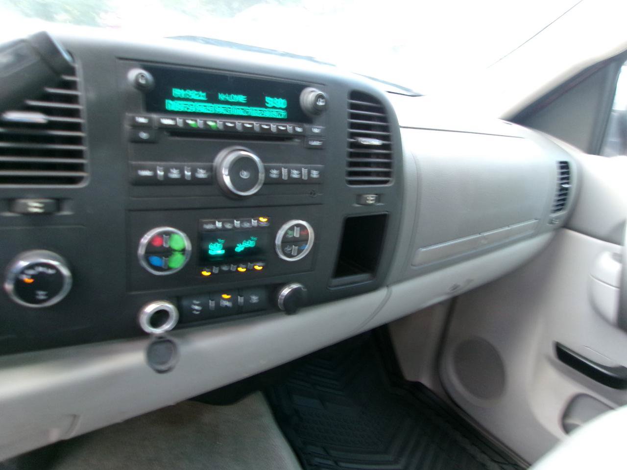 Used 2011 GMC Sierra 1500 SLE w/ Power Tech Package AWD/4WD image 14