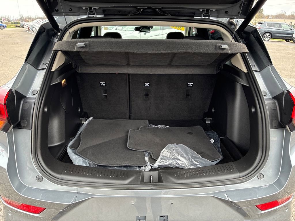 Used 2021 Buick Encore GX Essence w/ Advanced Technology Package image 19