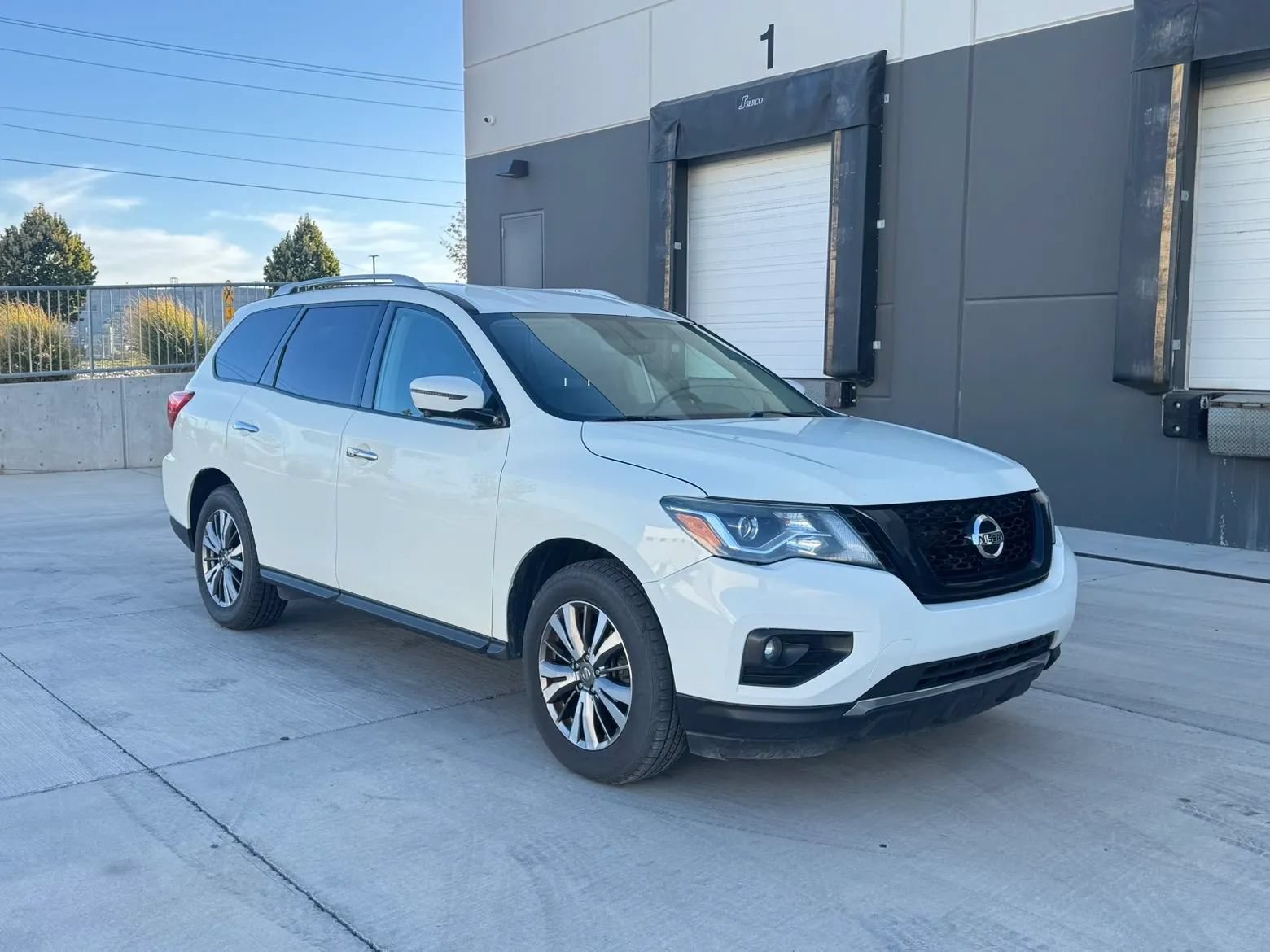 Used 2020 Nissan Pathfinder SL AWD/4WD image 7