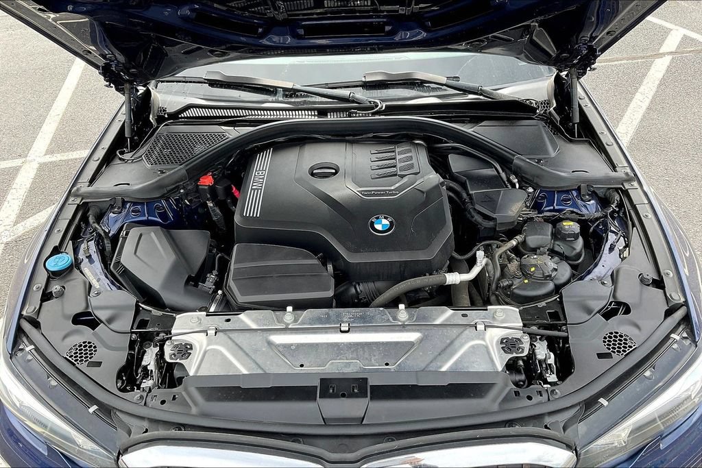 Used 2020 BMW 330i xDrive Sedan w/ Driving Assistance Package AWD/4WD image 29