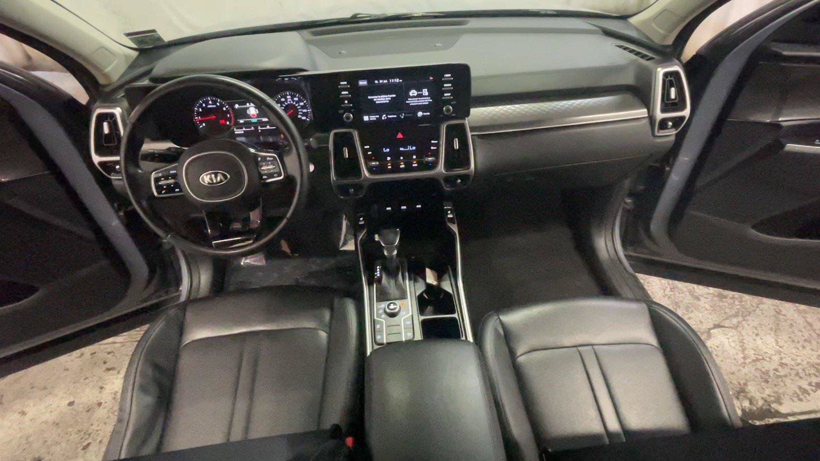 Used 2021 Kia Sorento S w/ Panoramic Sunroof Package AWD/4WD image 26