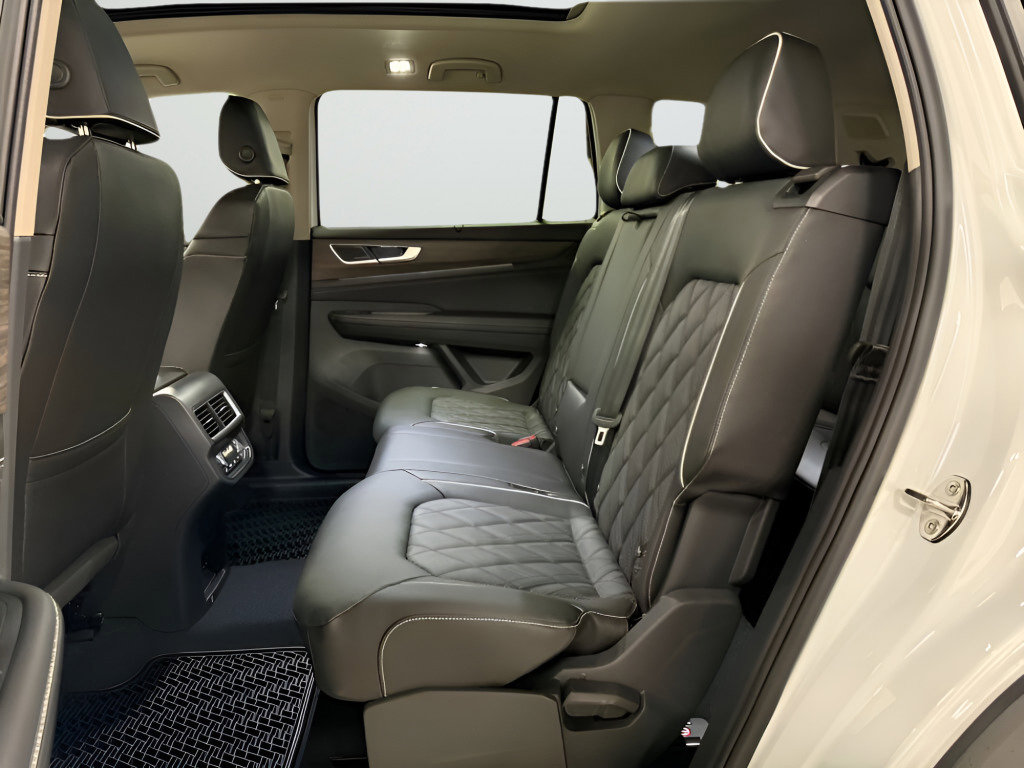 New 2026 Volkswagen Atlas SEL Premium R-Line image 20