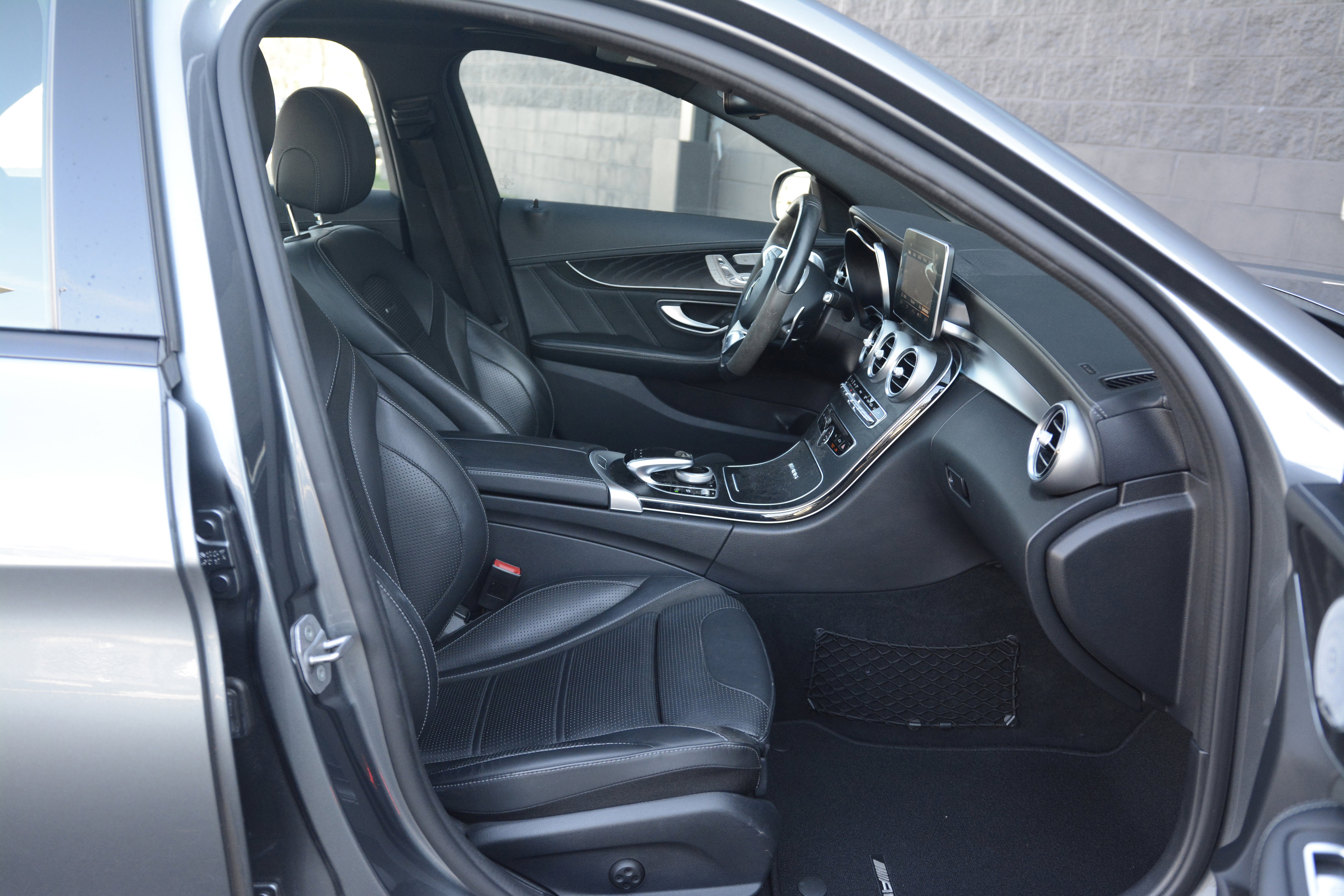 Used 2018 Mercedes-Benz C 63 AMG S image 27