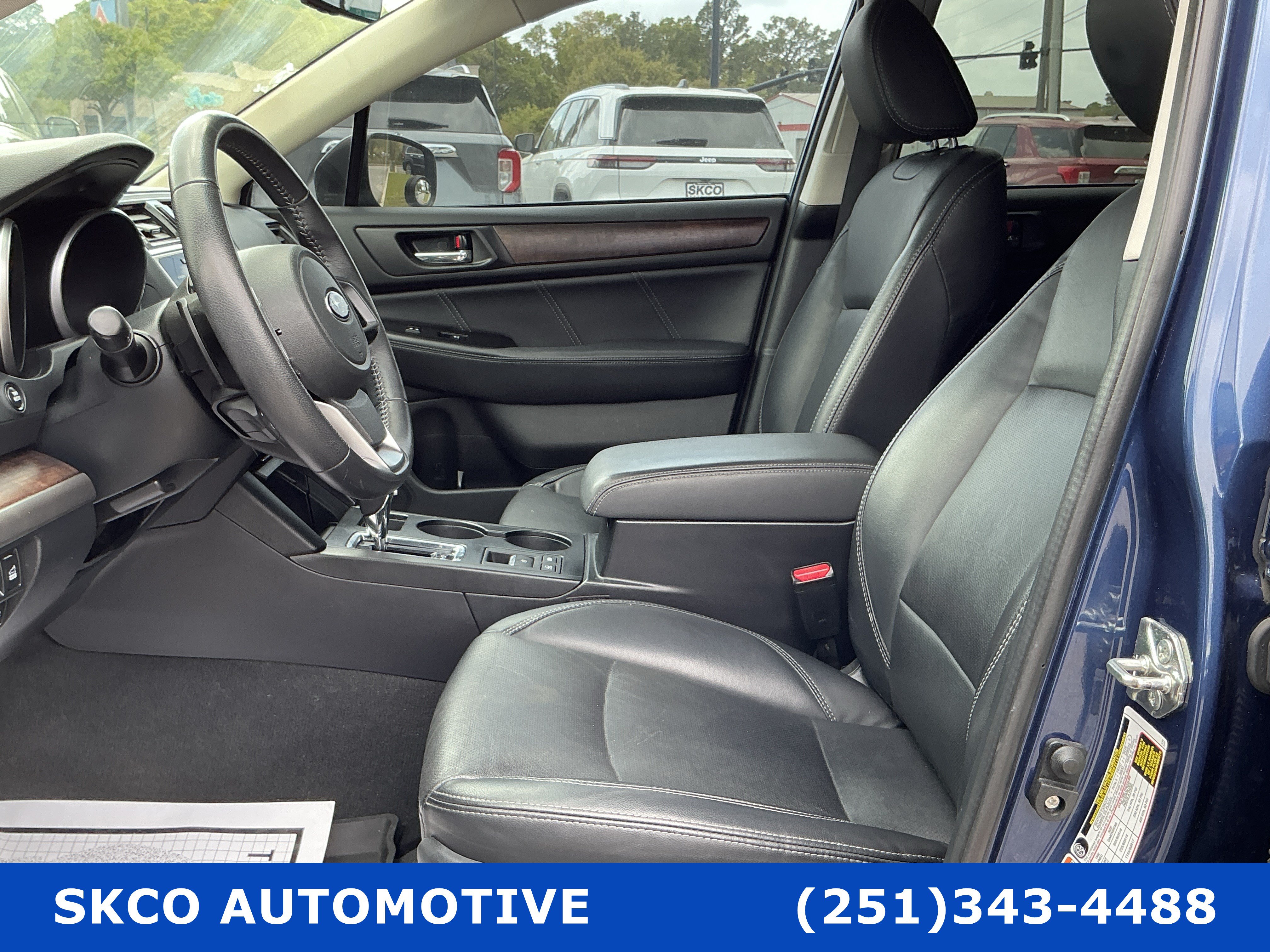 Used 2019 Subaru Outback 2.5i Limited AWD/4WD image 11