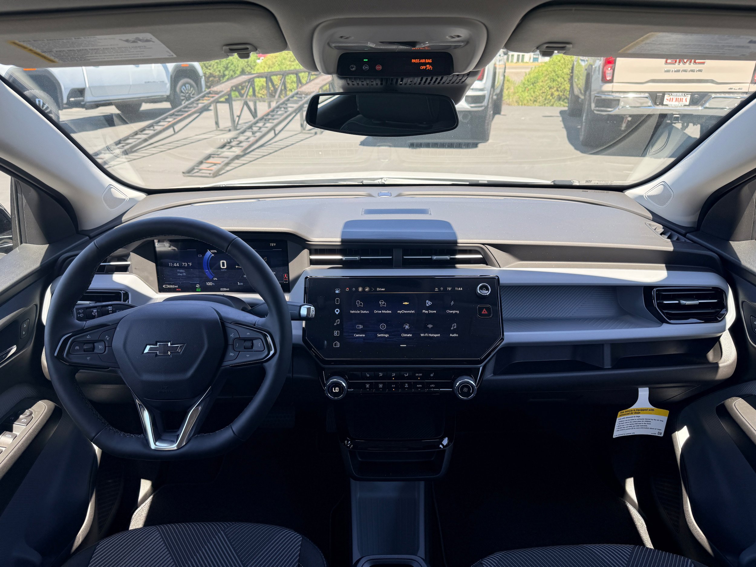 New 2027 Chevrolet Bolt LT w/ Comfort Package FWD image 15