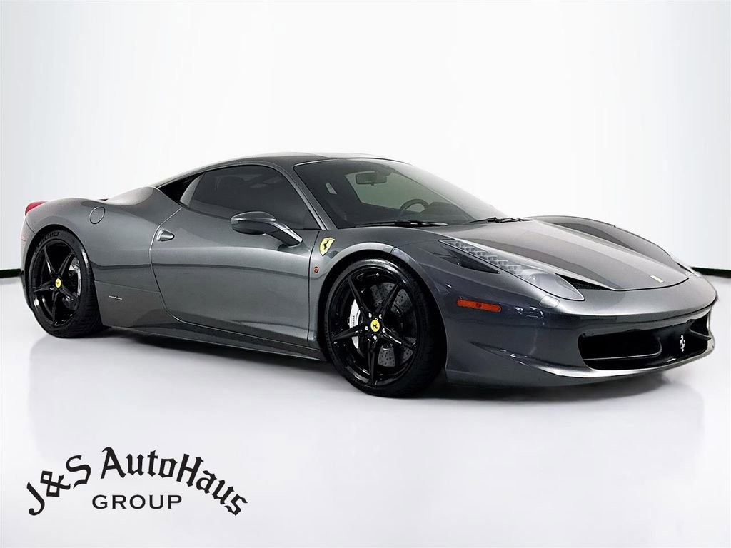 Used 2015 Ferrari 458 Italia Coupe image 1