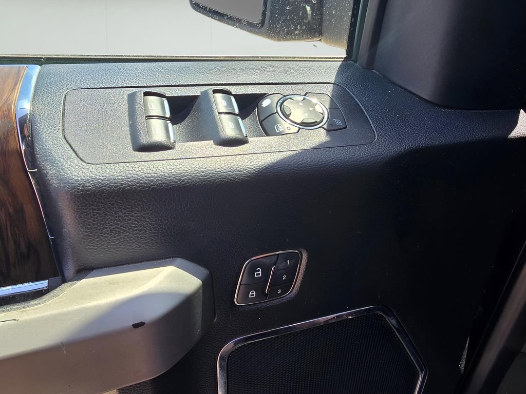 Used 2019 Ford F150 Lariat AWD/4WD image 27