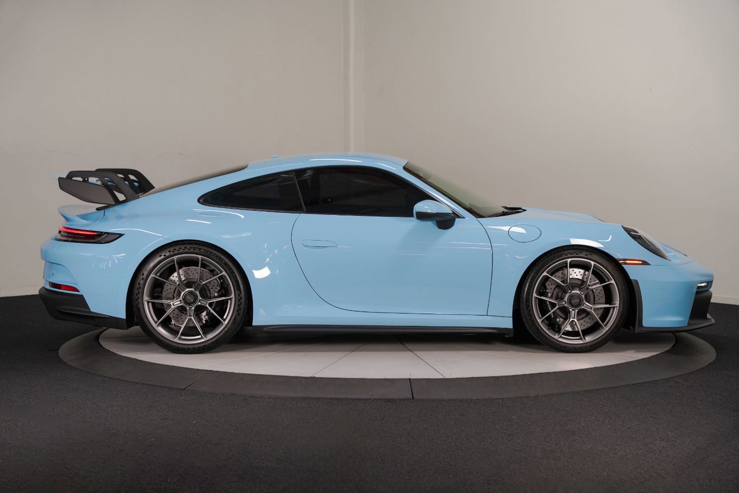 Used 2022 Porsche 911 GT3 RWD image 9