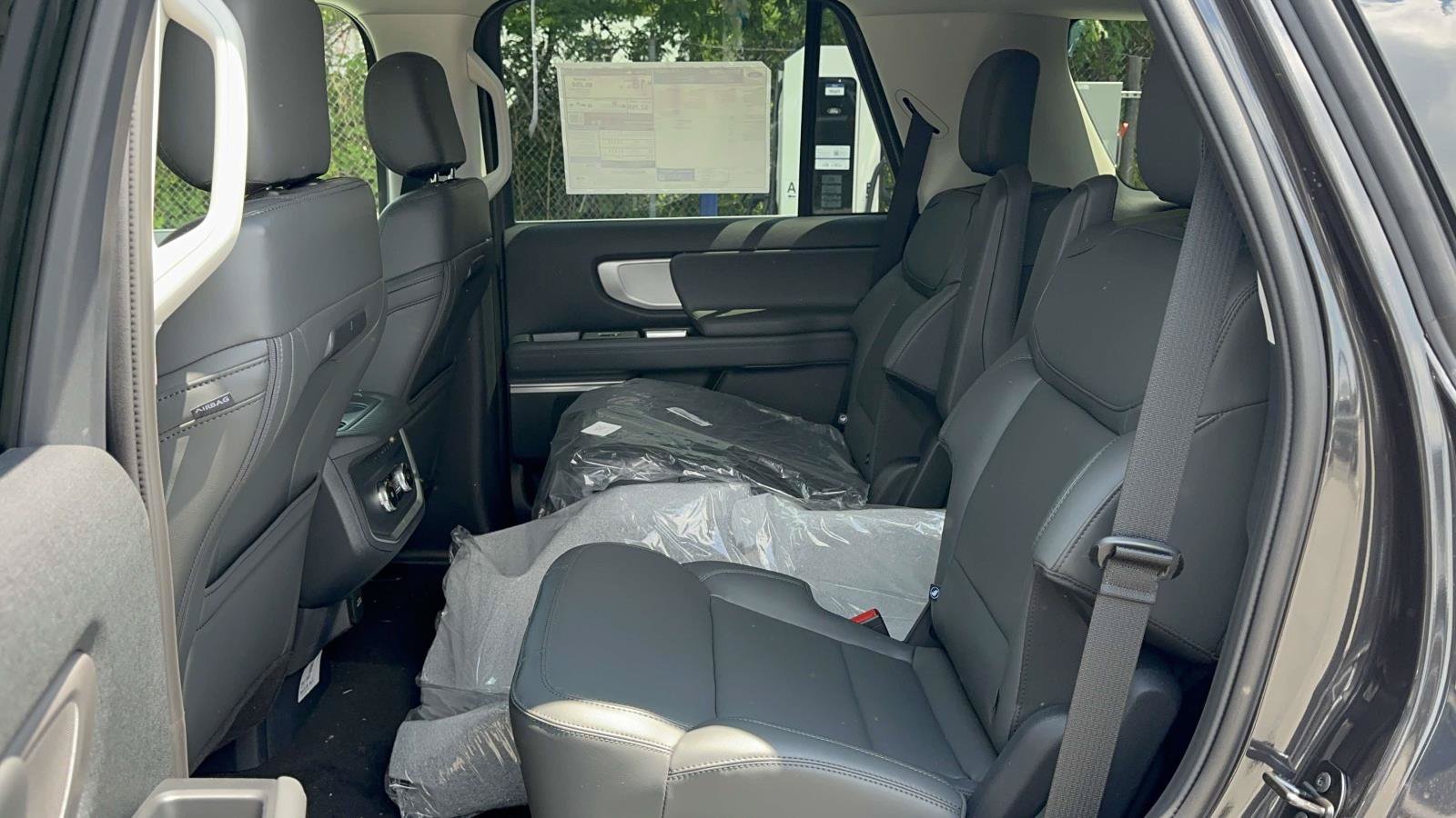 New 2026 Ford Expedition Active AWD/4WD image 12