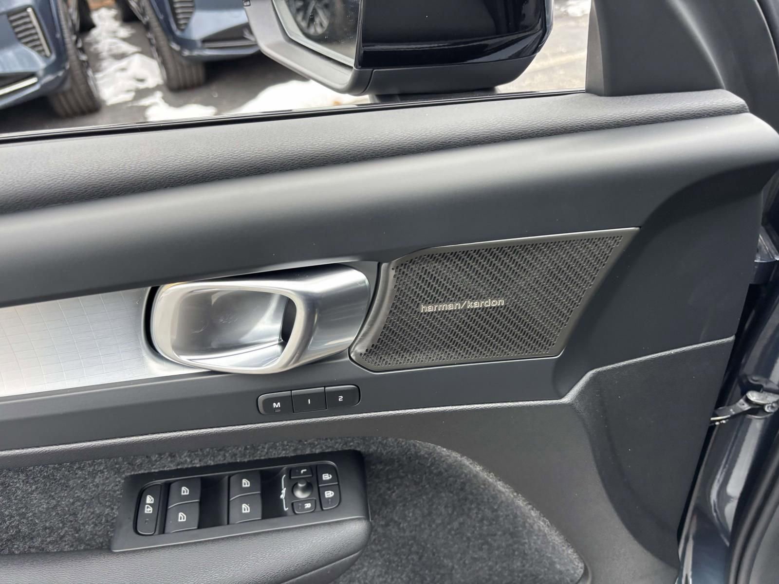 New 2026 Volvo XC40 B5 Ultra w/ Protection Package Premier image 12