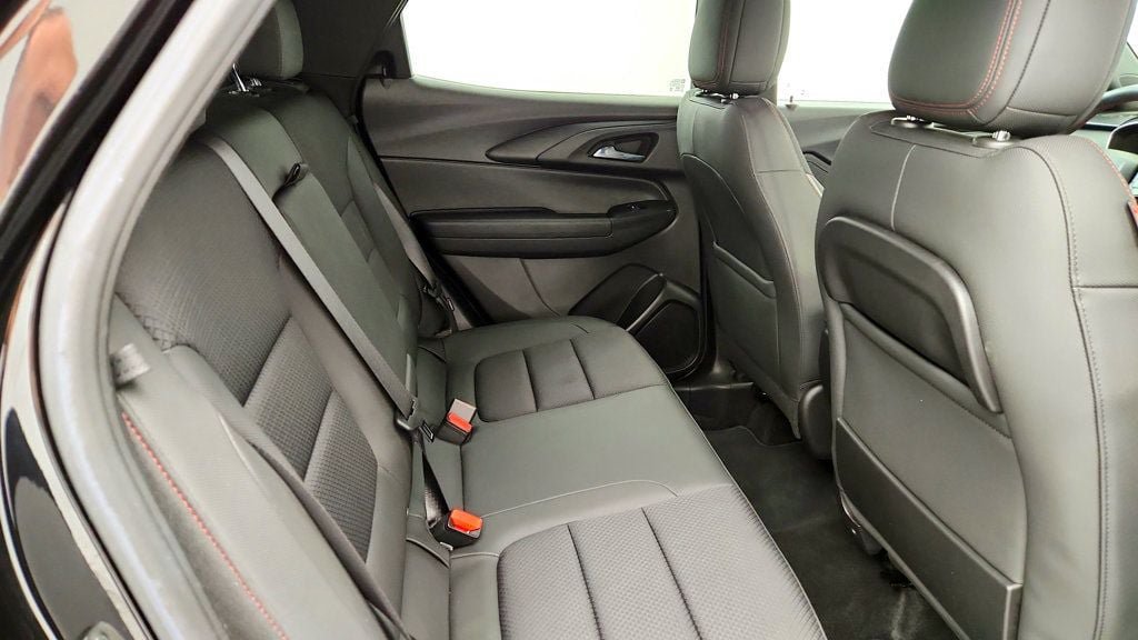 Used 2022 Chevrolet TrailBlazer RS AWD/4WD image 20