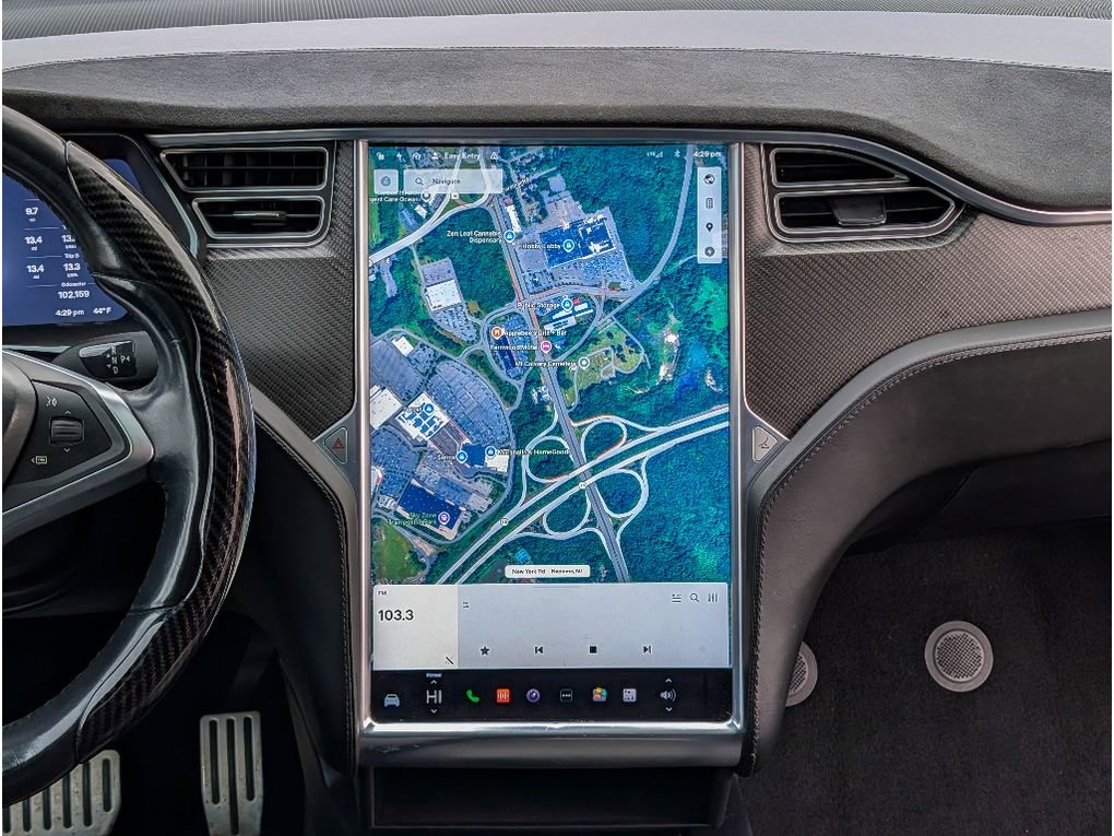 Used 2016 Tesla Model X Performance image 21