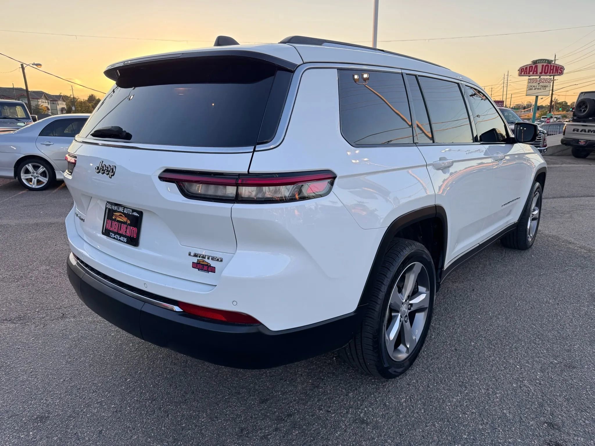 Used 2021 Jeep Grand Cherokee L Limited w/ Trailer Tow Group (B) image 8