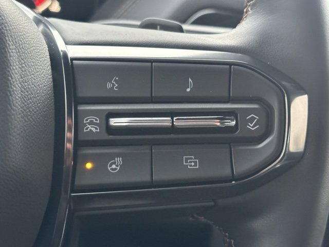 Certified 2025 GMC Yukon AT4 image 21