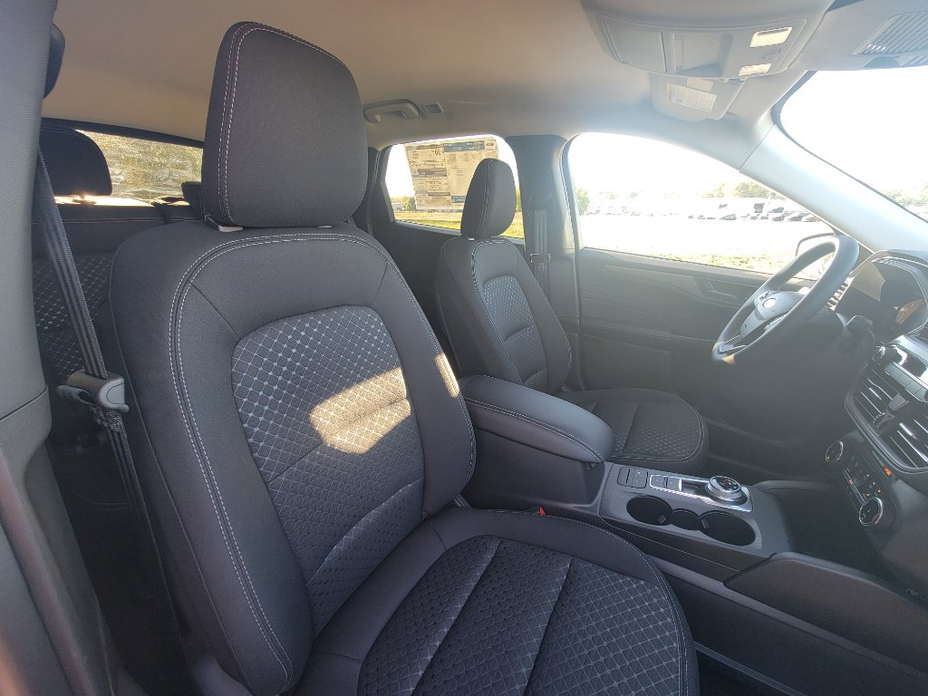 New 2026 Ford Escape Active image 36