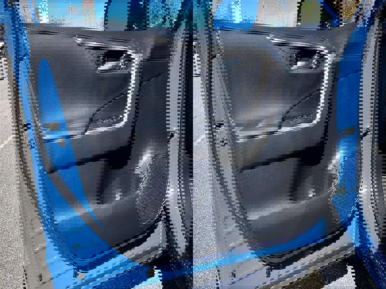 Used 2023 Toyota RAV4 XSE image 9