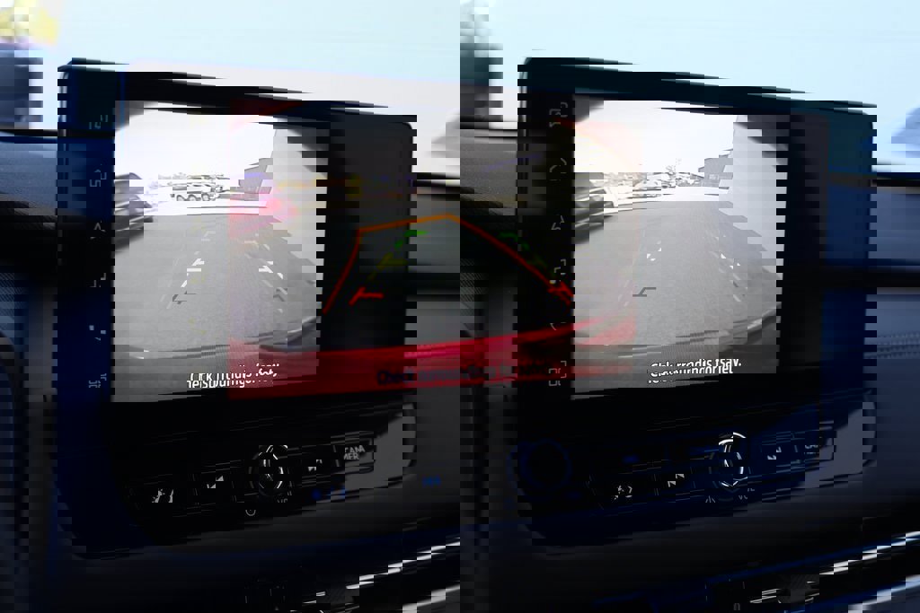 New 2025 Mitsubishi Outlander ES image 26