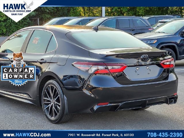 Used 2023 Toyota Camry SE FWD image 6