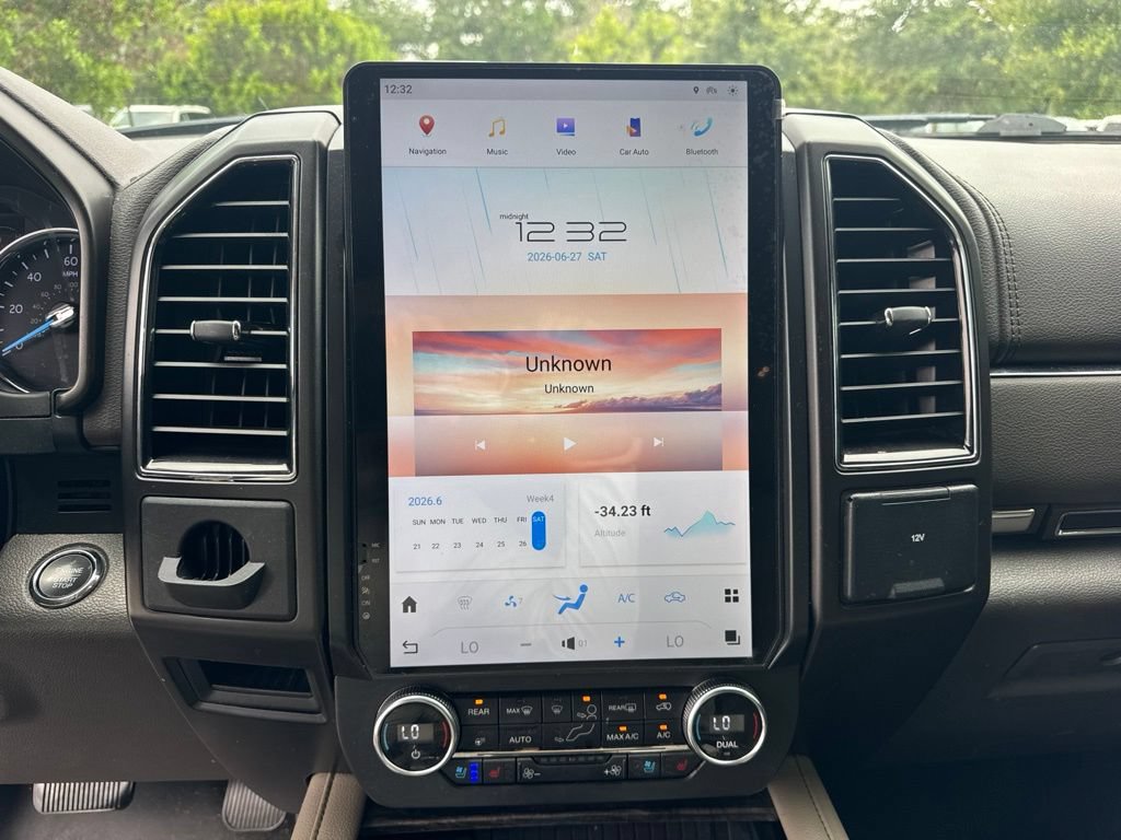 Used 2019 Ford Expedition Limited RWD image 12