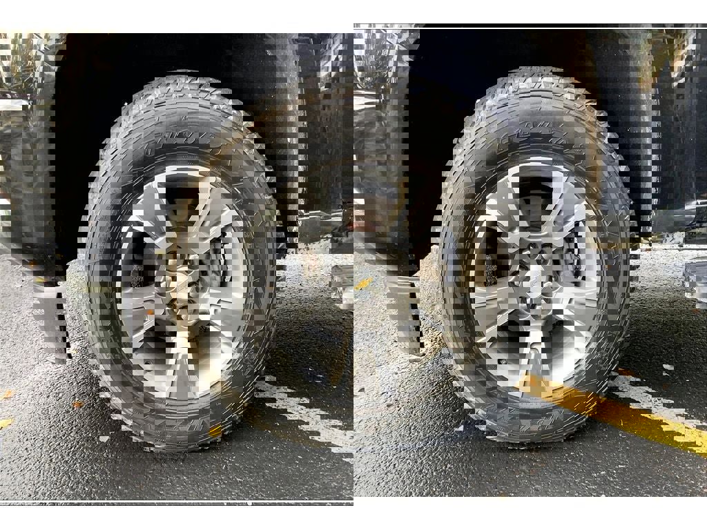 Used 2017 Chevrolet Colorado Z71 image 10