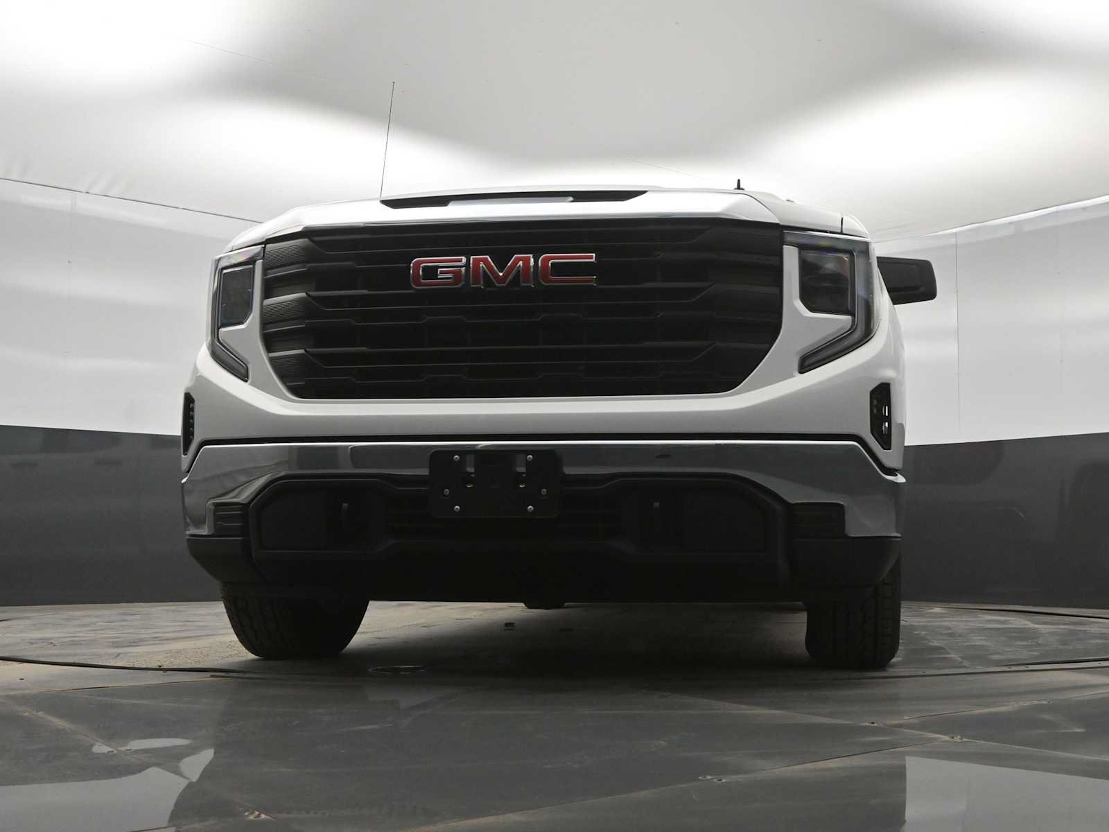 New 2026 GMC Sierra 1500 Pro w/ Convenience Package RWD image 32