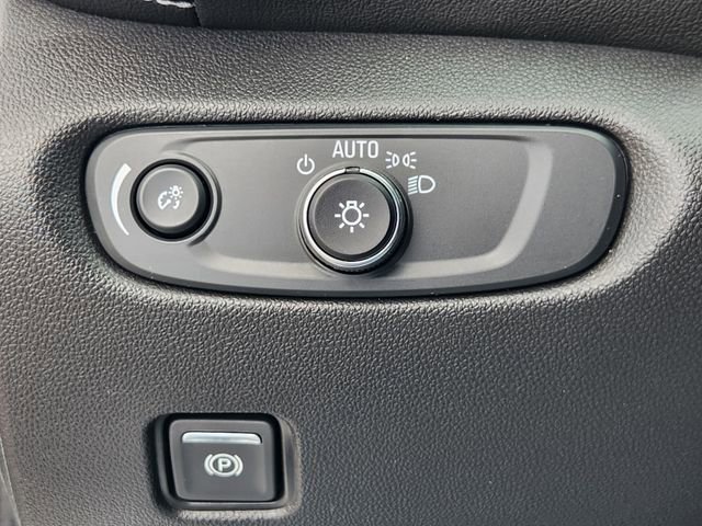 Used 2024 Chevrolet Blazer LT w/ Convenience Package FWD image 21