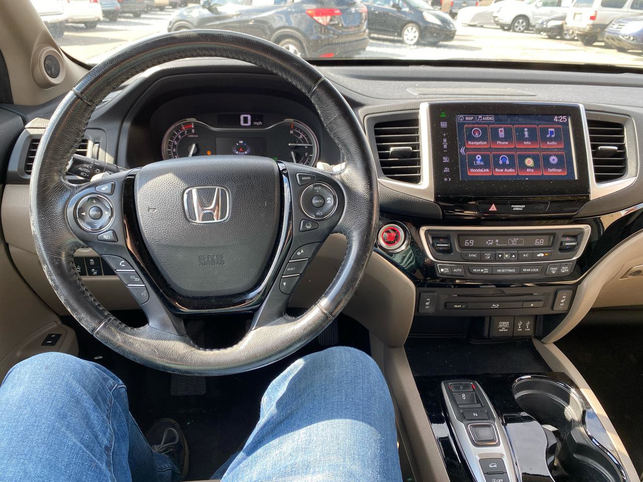 Used 2016 Honda Pilot Touring image 9