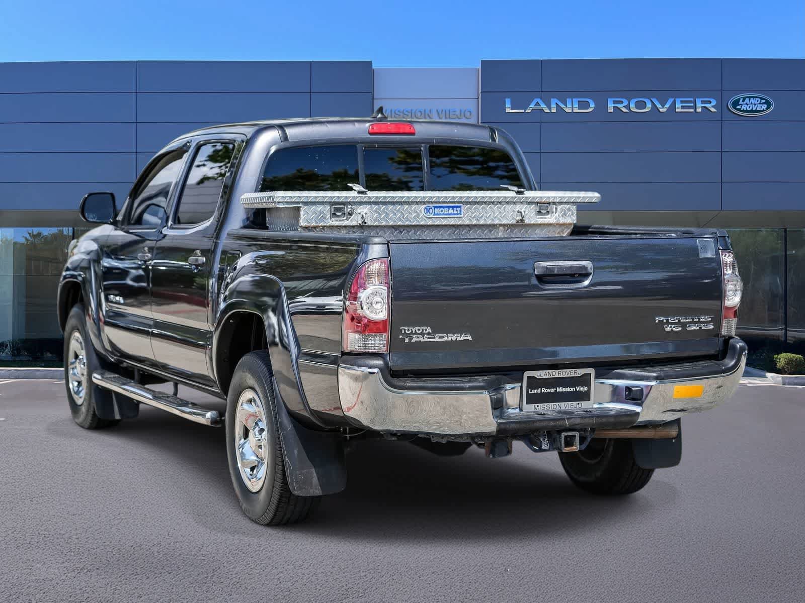 Used 2015 Toyota Tacoma PreRunner w/ SR5 Package RWD image 6