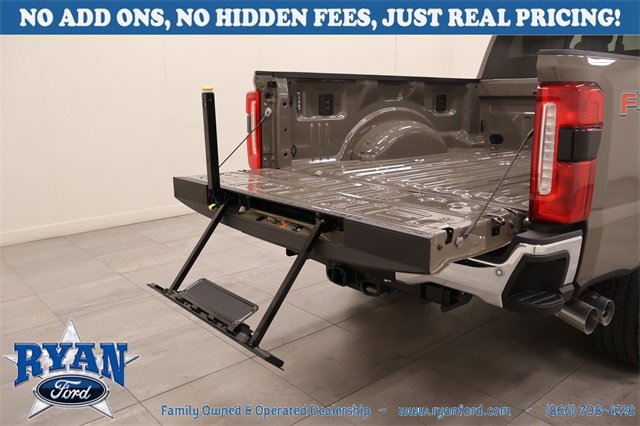 New 2026 Ford F250 Lariat image 7