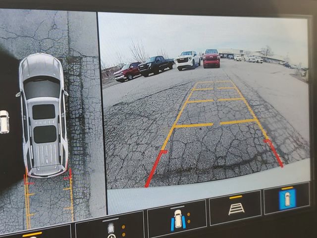 Certified 2023 Chevrolet Traverse RS w/ LPO, Floor Liner Package AWD/4WD image 16