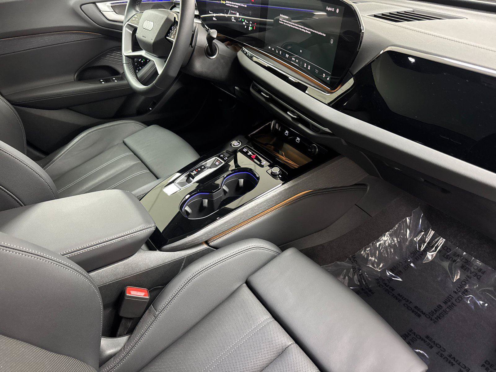 Used 2025 Audi A5 2.0T Premium Plus w/ Premium Plus AWD/4WD image 15