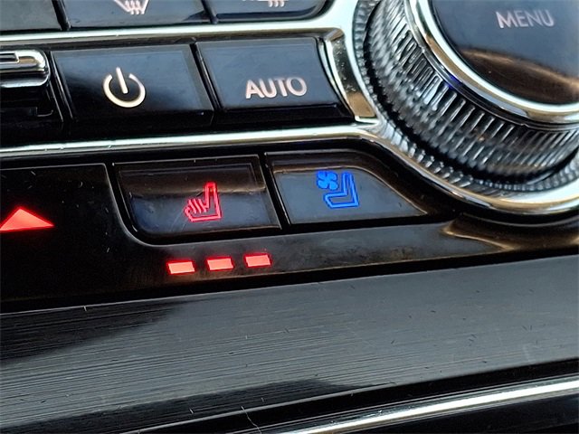 Used 2023 Lincoln Nautilus Reserve image 21