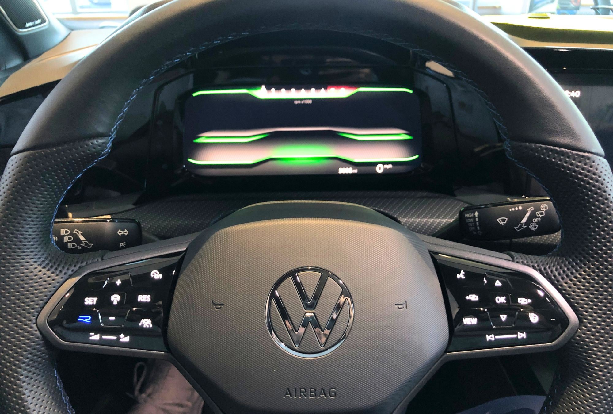 New 2024 Volkswagen Golf R AWD/4WD image 18