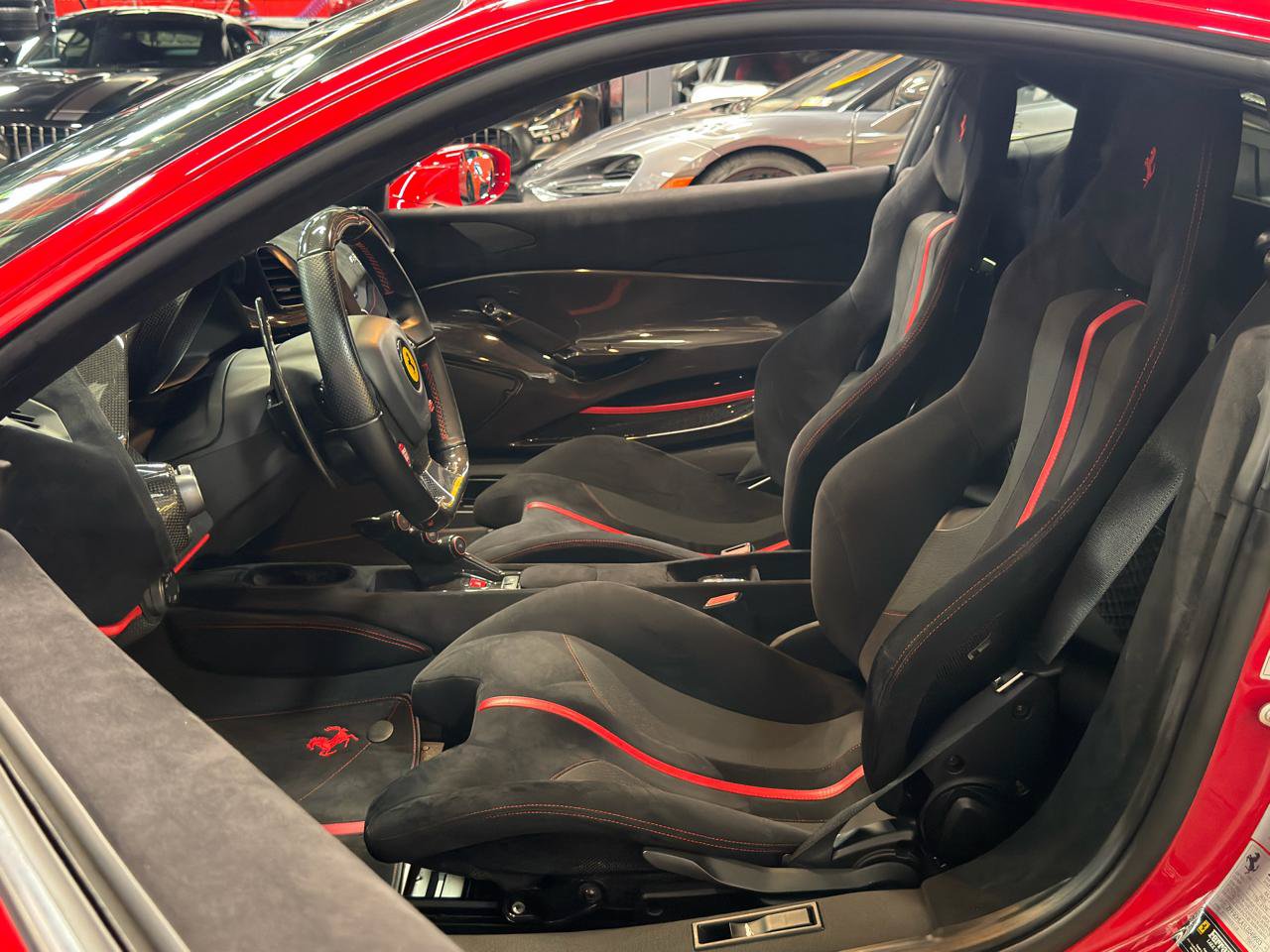 Used 2020 Ferrari 488 Pista Coupe RWD image 22