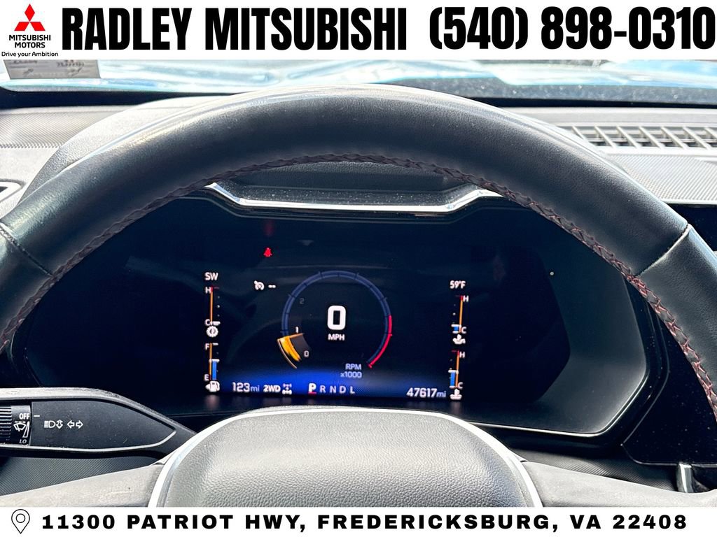 Used 2023 Chevrolet Colorado Z71 w/ Z71 Convenience Package 2 AWD/4WD image 7