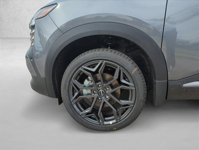 New 2026 Nissan Kicks SR w/ Cold Weather Package image 20