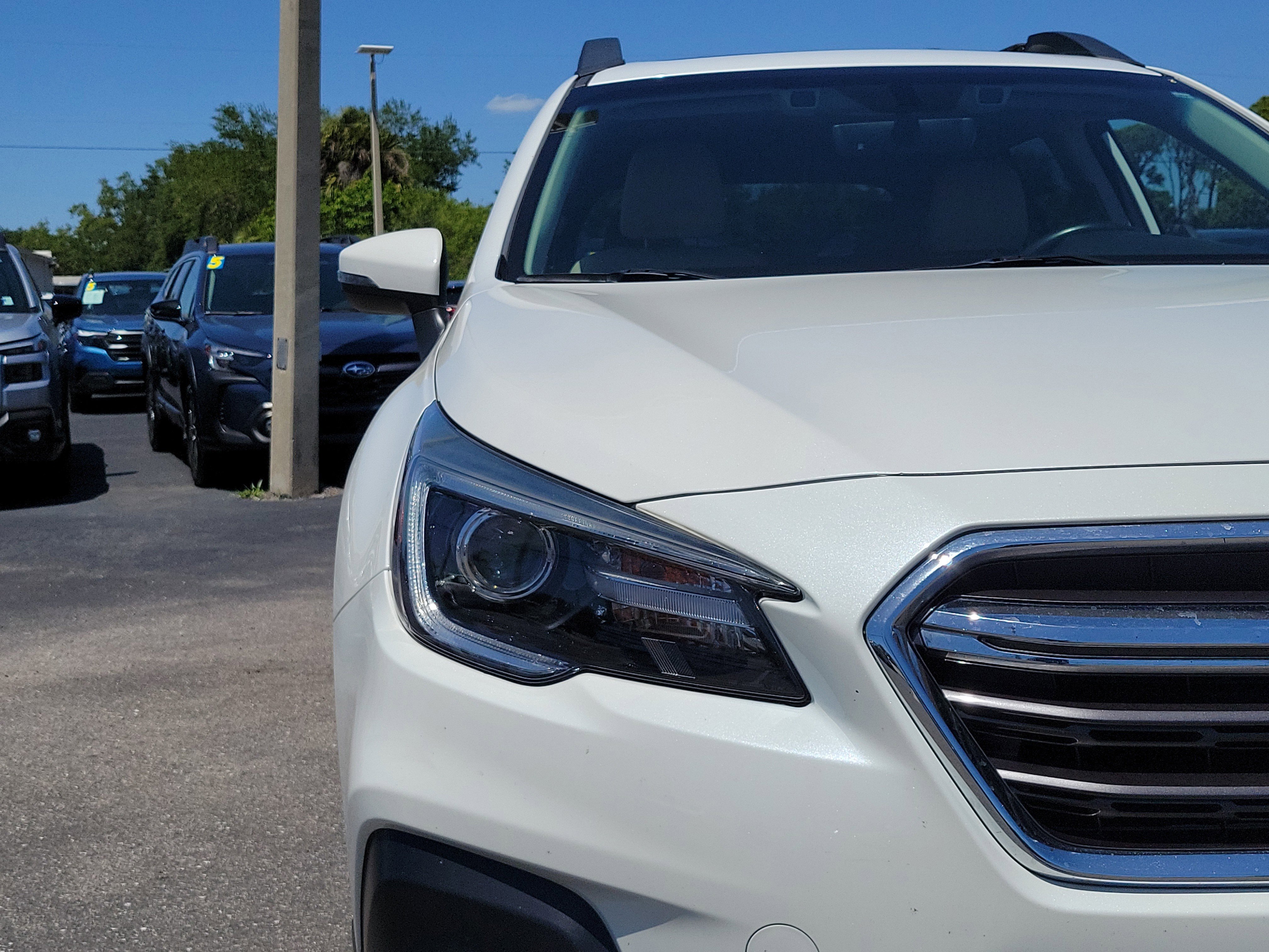 Used 2019 Subaru Outback 2.5i Limited image 7
