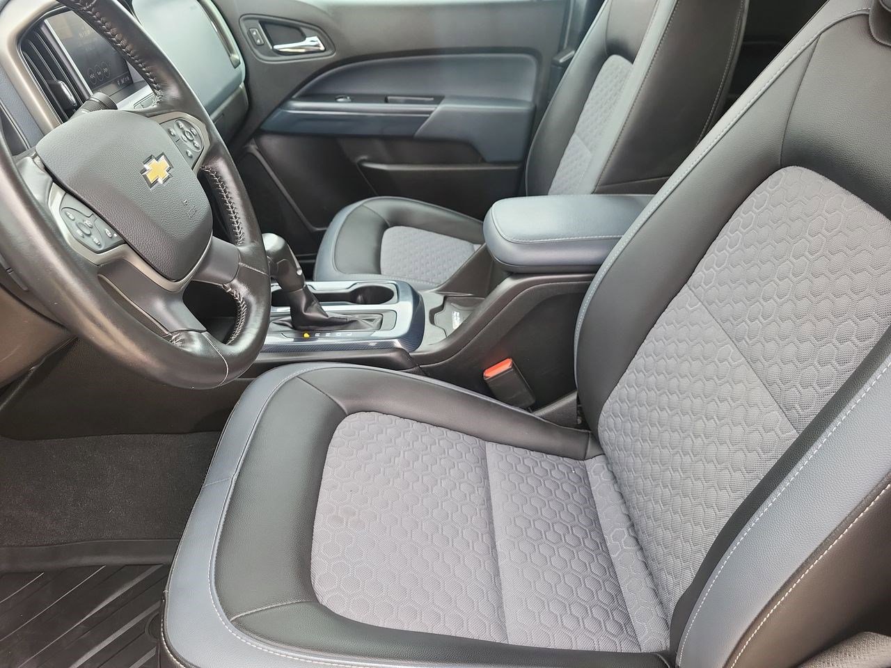 Used 2021 Chevrolet Colorado Z71 image 22