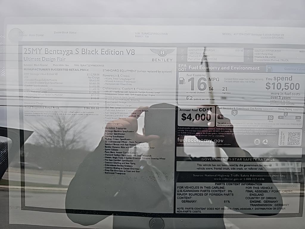New 2025 Bentley Bentayga image 39