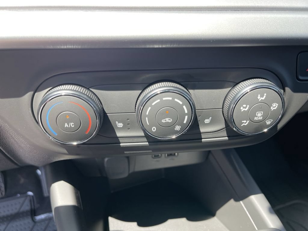 New 2026 Chevrolet Trax LS w/ LS Convenience Package FWD image 18