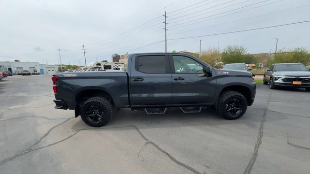 Used 2021 Chevrolet Silverado 1500 LT Trail Boss w/ Bed Protection Package AWD/4WD image 9