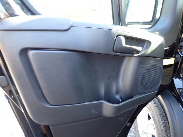New 2026 RAM ProMaster 2500 w/ Quick Order Package 22G SLT image 17