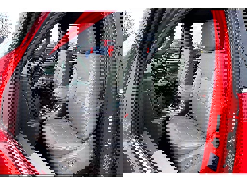 Used 2024 Chevrolet Silverado 3500 LTZ w/ LTZ Premium Package image 26